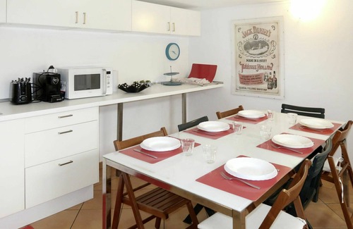 Sanremo House | Inviting Villa for 9 Guests with Oceanfront Views & A/C