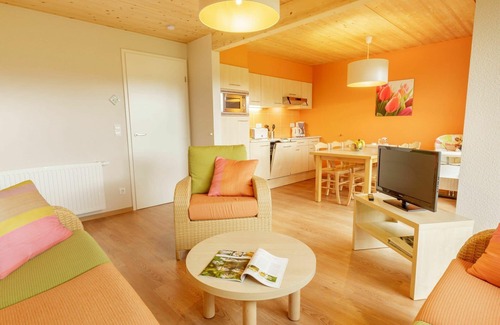 Nohfelden House | Beautiful Villa with Pool, Terrace & Free WIFI for 6 Guests
