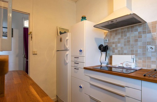 Cleder House | Cozy Villa for Two with Ocean View and Private Patio