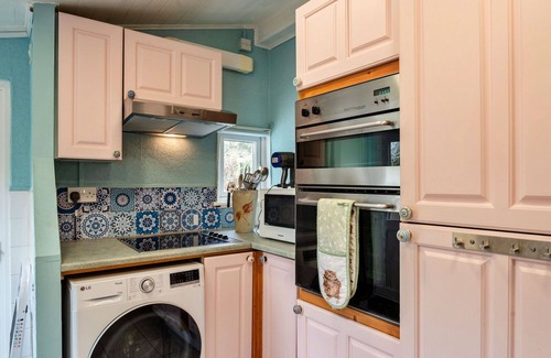 St. Dennis House | Beautiful villa for 4 guests with WIFI and pets allowed
