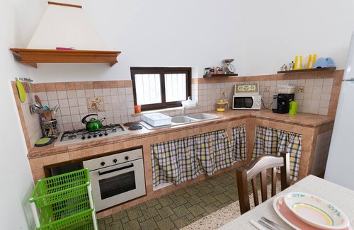 Balestrate Villa | Scenic Villa Francesca: Ocean Views & Pet-Friendly Stay
