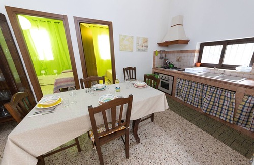 Balestrate Villa | Scenic Villa Francesca: Ocean Views & Pet-Friendly Stay