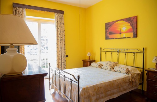 Zona LVIII Prima Porta Villa | Exquisite Villa in Veio Park with Private Pool & Top Score