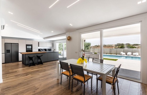 Chiusa Cavalli Villa | Inviting Villa for 4 with Private Pool and Modern Amenities