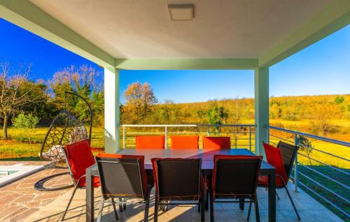 Radini Villa | Idyllic Villa Petar: Poolside Retreat in Brtonigla