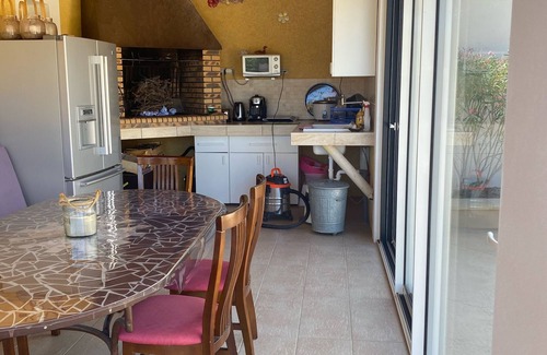 Herepian Villa | Elegant Villa with Pools, Ocean Views & Spa Retreat