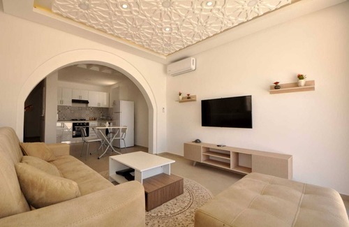 Midoun Villa | Private Villa with Pool - Guest Rated 10/10 for Comfort