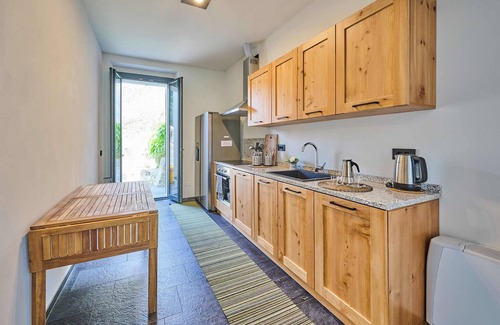 Lierna Villa | Beautiful villa, within walking distance of the lake, with swimming pool and private parking.