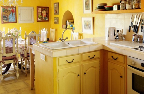 Roussillon House | Idyllic Village House in Roussillon with Private Pool & Views