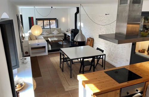 Rabos House | Idyllic Village House in Alt Empordà - Guest Rated 10/10
