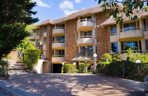 Wahroonga Apartment | Ideal Wahroonga Apartment - Rated 10/10, Perfect for Families