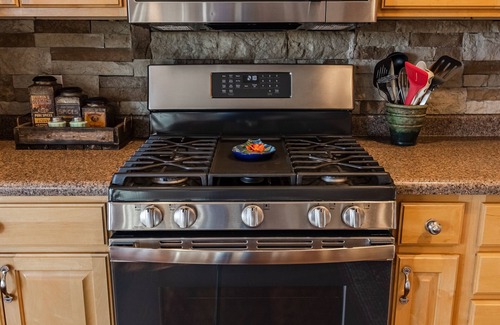Canon City House | Inviting 3-Bed Home with Breakfast and Family Amenities