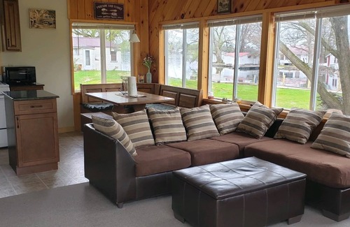 Chippewa Bay Cottage | Picturesque Waterfront Cottage with Ocean View & Spa