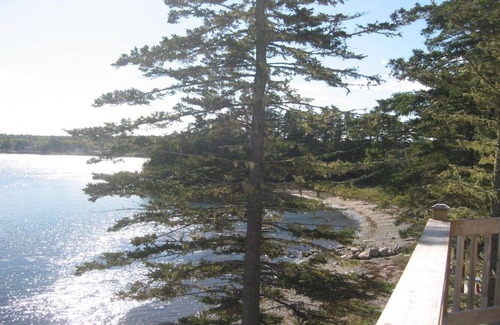 Chester House | Beautiful Waterfront Home in Chester Basin on Mahone Bay Coast -