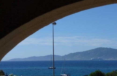 Pietrosella Apartment | Idyllic Waterfront Apartment with Panoramic Sea Views