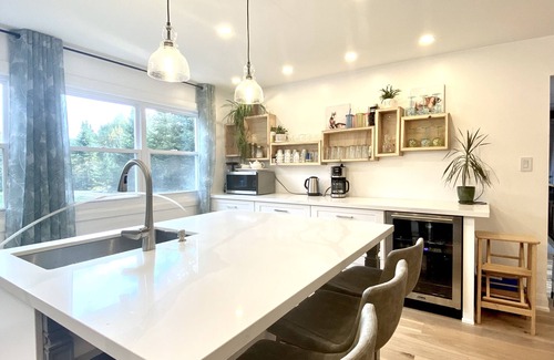 McDougall Cottage | Introducing a Waterfront Cottage with Swim Spa & Hot Tub
