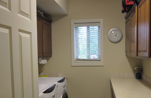 Post Falls Condo | Beautiful Waterfront Condominium