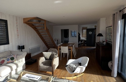 Gujan-Mestras House | Idyllic Wooden House with Ocean View and Pool Amenities