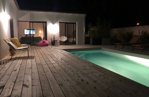 Saint-Augustin Villa | Tranquil ZEN Villa with Pool and Enclosed Garden