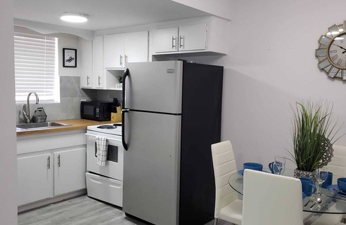 Parkside Apartment | Cozy 1 BR Apt | Steps from Beach, Casino & Shops