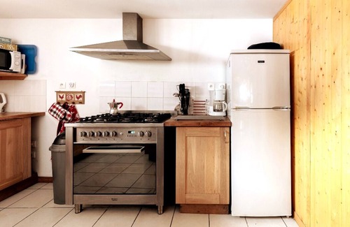 Les Sciauds Ski Chalet | Charming Converted Barn Near Bourg D'Oisans - Rated 9.8/10