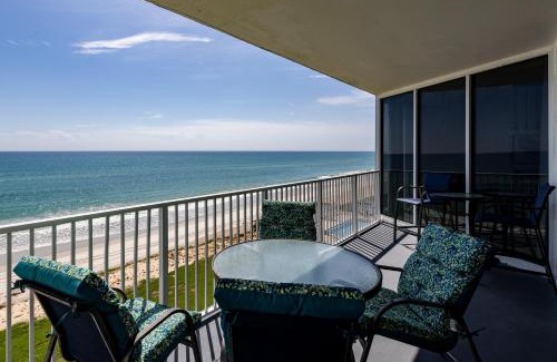 Bethune Beach Apartment | Oceanfront Corner Unit at Ocean Condo 401 with Pet-Friendly Perks