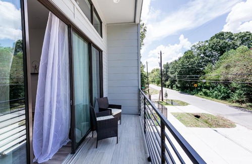 OST - South Union House | Modern Family-Friendly Home in Downtown Houston - 9.7/10 Rating
