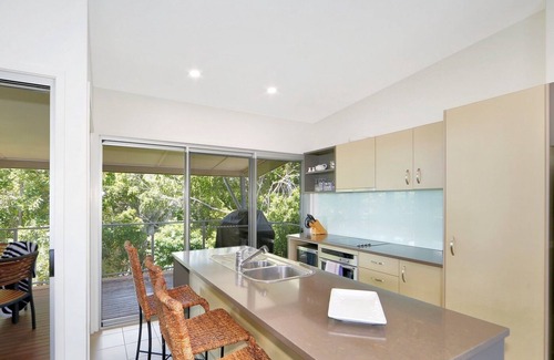 Woodgate House | Beautifully Designed Beach Townhouse with Pool