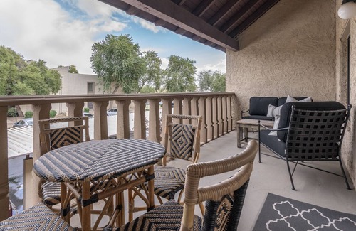 McCormick Ranch Condo | Beautifully furnished condo in the heart of Scottsdale