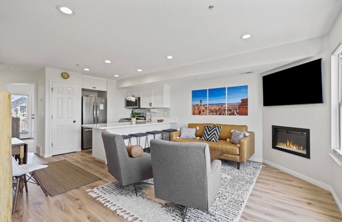 Wolf Creek Condo | Ideal Getaway Near Powder Mountain and Snow Basin Resorts