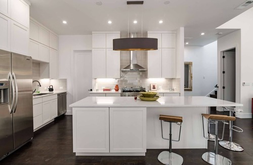 Travis Heights House | Renovated Retreat Near South Congress: Guest Rated 9.8