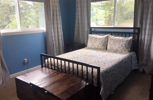 Monument Other | Exceptional Remodeled Farmhouse with Spa and Hot Tub