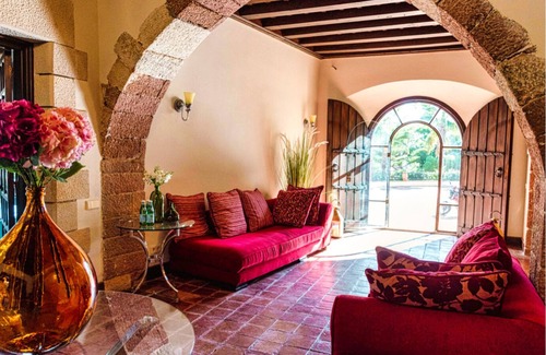 Castelldefels Apartment | Historic Tower Stay with Pool & Family-Friendly Amenities