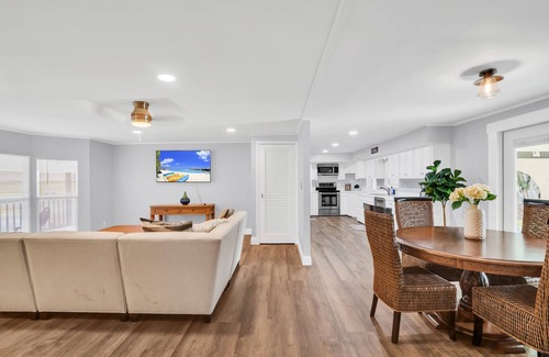 Taylor Creek Other | Renovated Dockside Retreat with Breakfast & Family Amenities