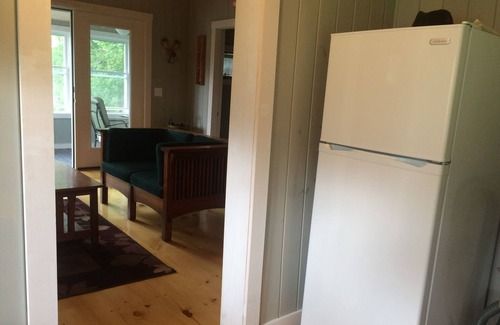 Westmore Cottage | Charming Lake View Cottage in Vermont - Rated 9.6/10