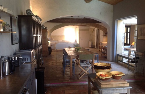 Aigues-Vives House | Charming Wine Maker's House with Private Pool & Ocean View