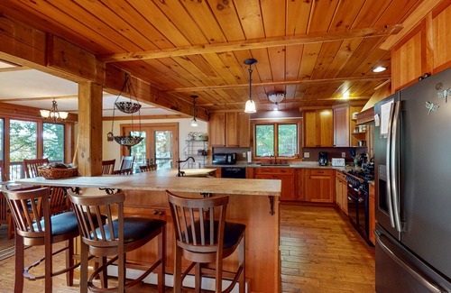 Moultonborough House | Lakefront Home at Winnipesaukee - Guest Rated 9.8/10