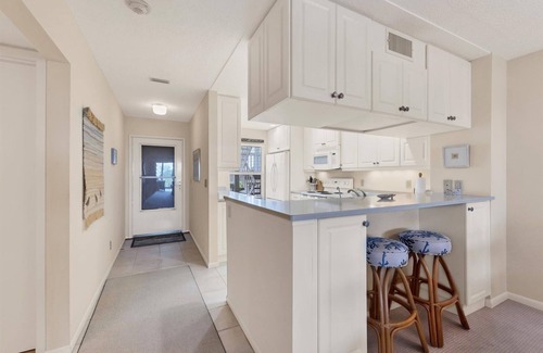 Boca Grande Condo | Discover Latitude Lookout: Family-Friendly Condo with Pool