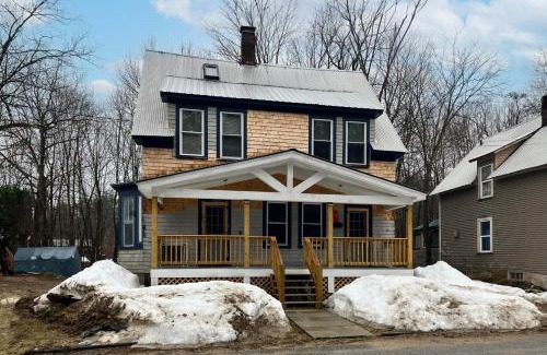 Bartlett Apartment | Discover Beauty of Bartlett - Family-Friendly Retreat