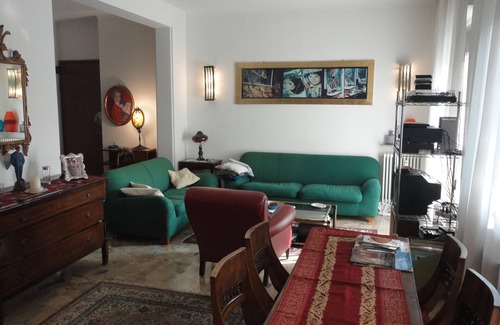 Padova Apartment | Elegant Apartment in Historic Center with Ocean View