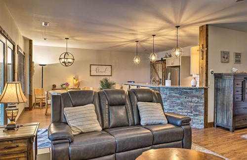 Garfield Apartment | Beaver Lake Retreat: Unmatched Access & Cozy Fire Pit