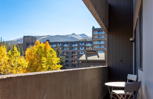 Peak 9 Condo | Beaver Run: Ski-In/Ski-Out with Premier Amenities
