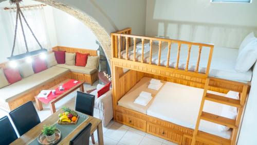 Prassonissi House | Beaver's Nest: Family-Friendly Retreat with Top Reviews