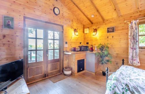 Newmarket House | Family-Friendly Escape at Beavers - Ideal for Your Stay