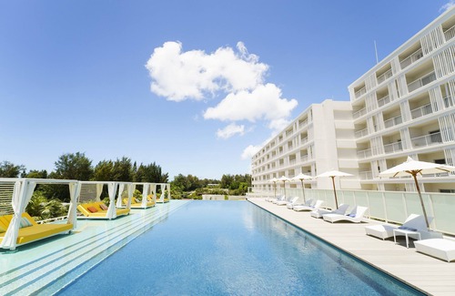 Serakaki Apartment | Indulge at Hoshino Resorts BEB5 Okinawa Seragaki Retreat