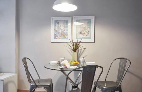 Porta Apartment | Comfortable 3-Bedroom Apartment in Sant Andreu