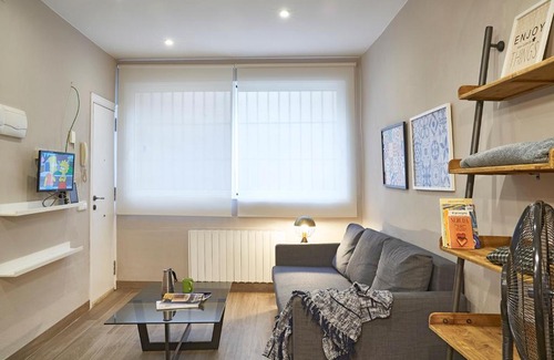 Sant Andreu Apartment | Family-Friendly 2-Bedroom Apartment in Sant Andreu