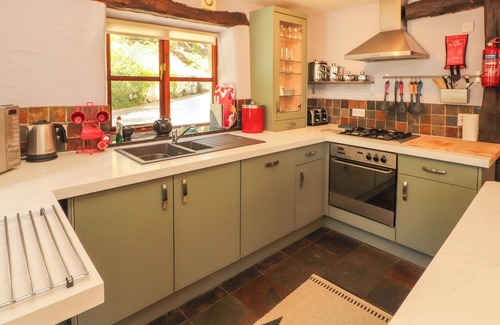 Braithwaite House | Family-Friendly Beck Edge Cottage in Braithwaite Awaits