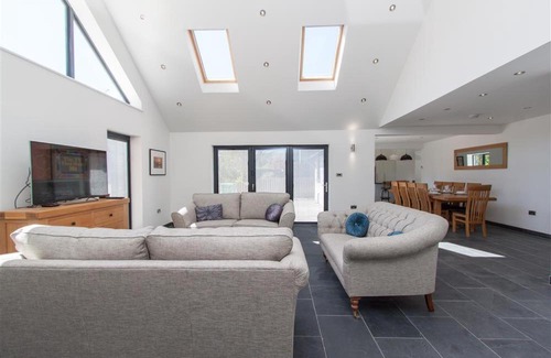 Waterhead House | Discover Beckfoot: A Family-Friendly 4-Star Escape