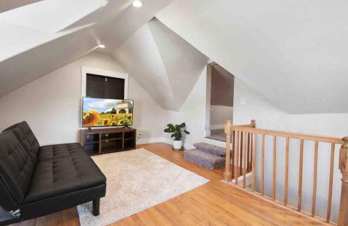 Siloam Springs House | Beckham House: Family and Pet Friendly Getaway